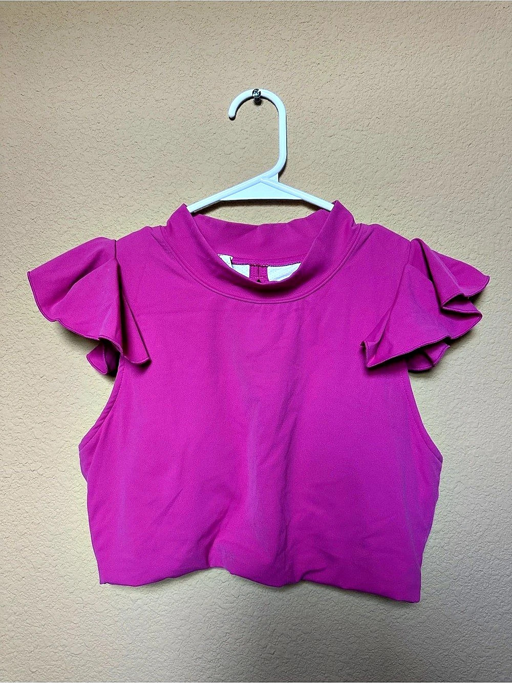 Brand New Ruffle Sleeve Crop Top in Fuchisa